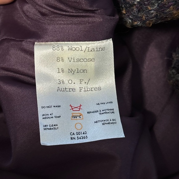 Women's Textured Jacket - Picture 16 of 16